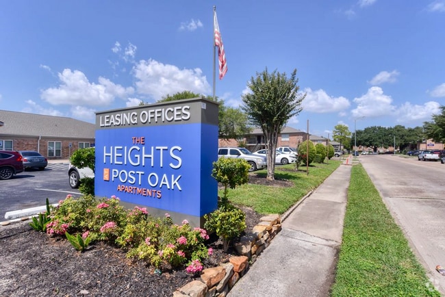 Building Photo - The Heights at Post Oak