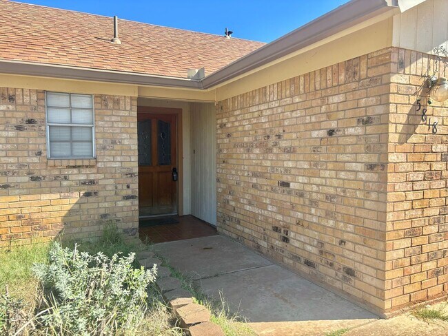 Primary Photo - COMING SOON - 3 Bedroom Home in the Bluffs!!