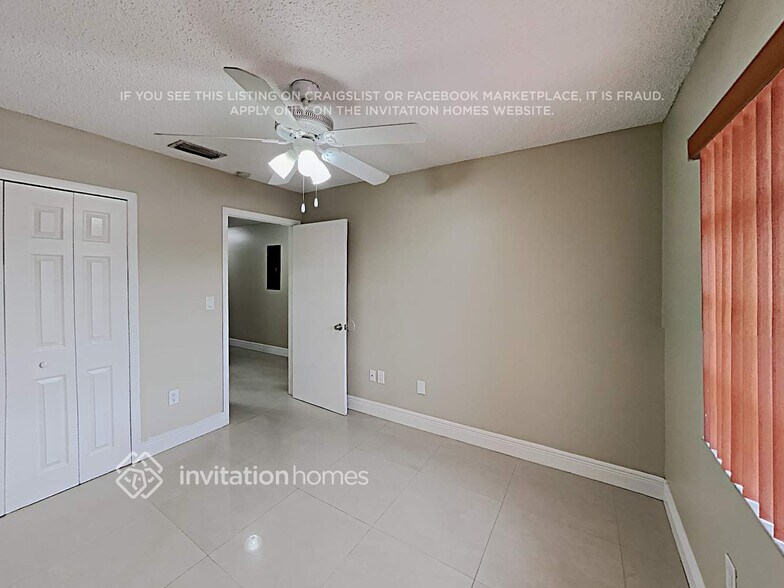 Building Photo - 14867 SW 56th Terrace