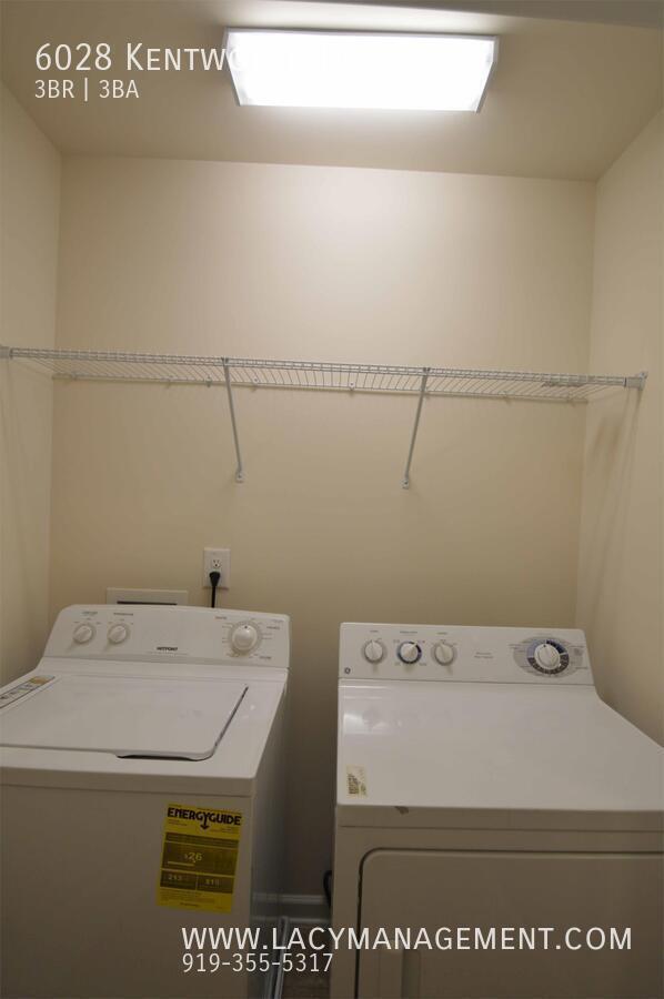 Building Photo - 6028 Kentworth Dr