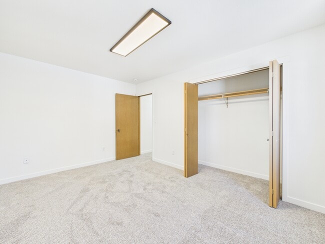 Building Photo - 3712 Swenson Ave