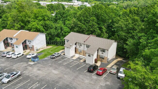 Building Photo - 790 Country Aire Ct