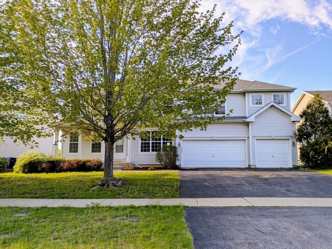 Primary Photo - 447 Red Cedar Rd