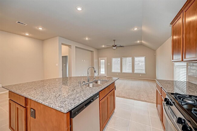 Building Photo - 1535 Munson Valley Rd