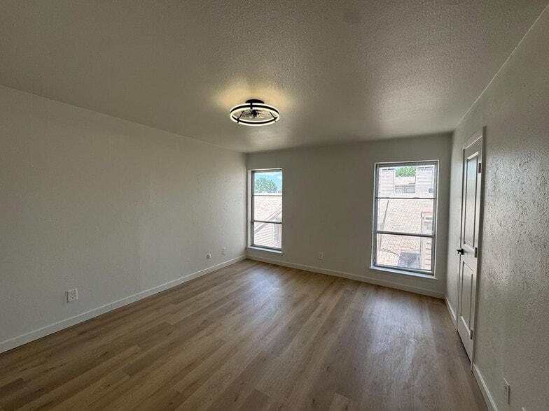 Building Photo - 5510 Boca Raton Blvd