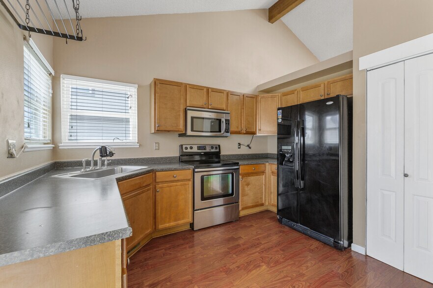 Building Photo - 4325 Horizonpoint Dr