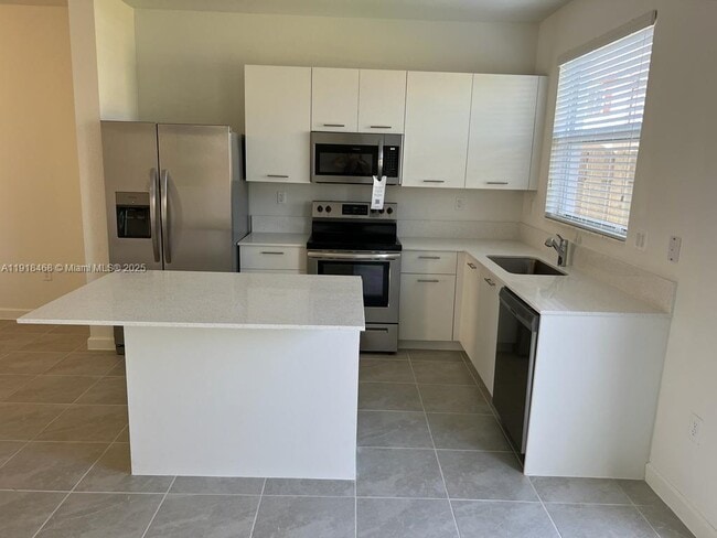 Building Photo - 12235 NW 23rd Path