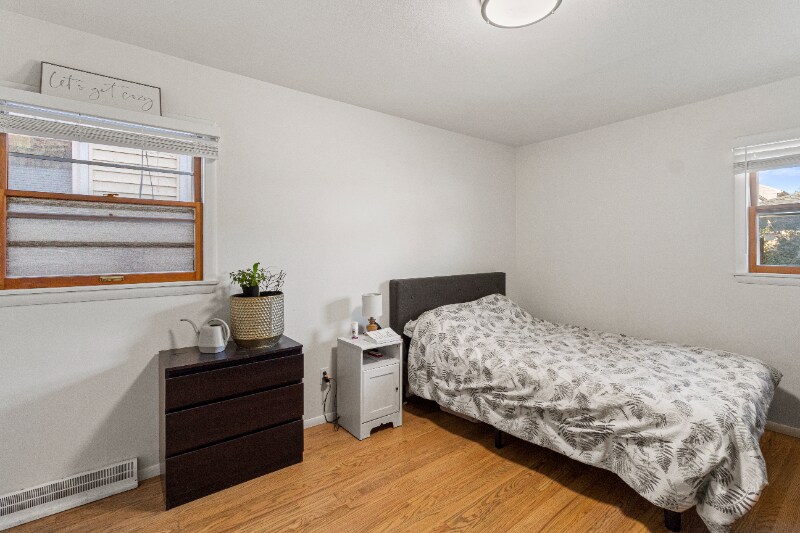 Building Photo - 3668 E Carpenter Ave