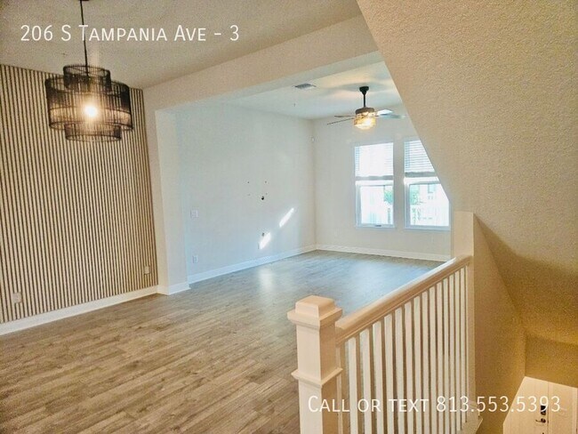 Building Photo - 206 S Tampania Ave