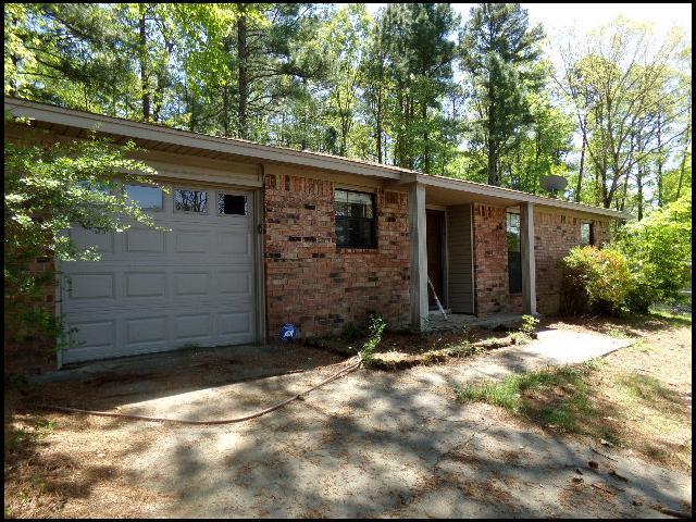 Building Photo - 3915 St James Ct