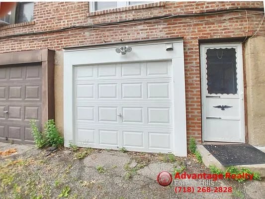 Building Photo - 6826 Groton St