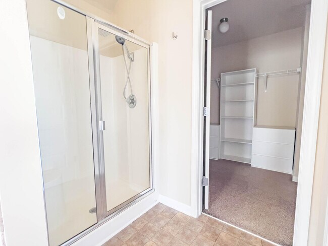 Building Photo - 4861 Coal Creek Dr