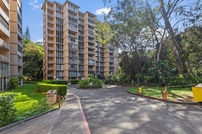 Building Photo - 95-269-269 Waikalani Dr