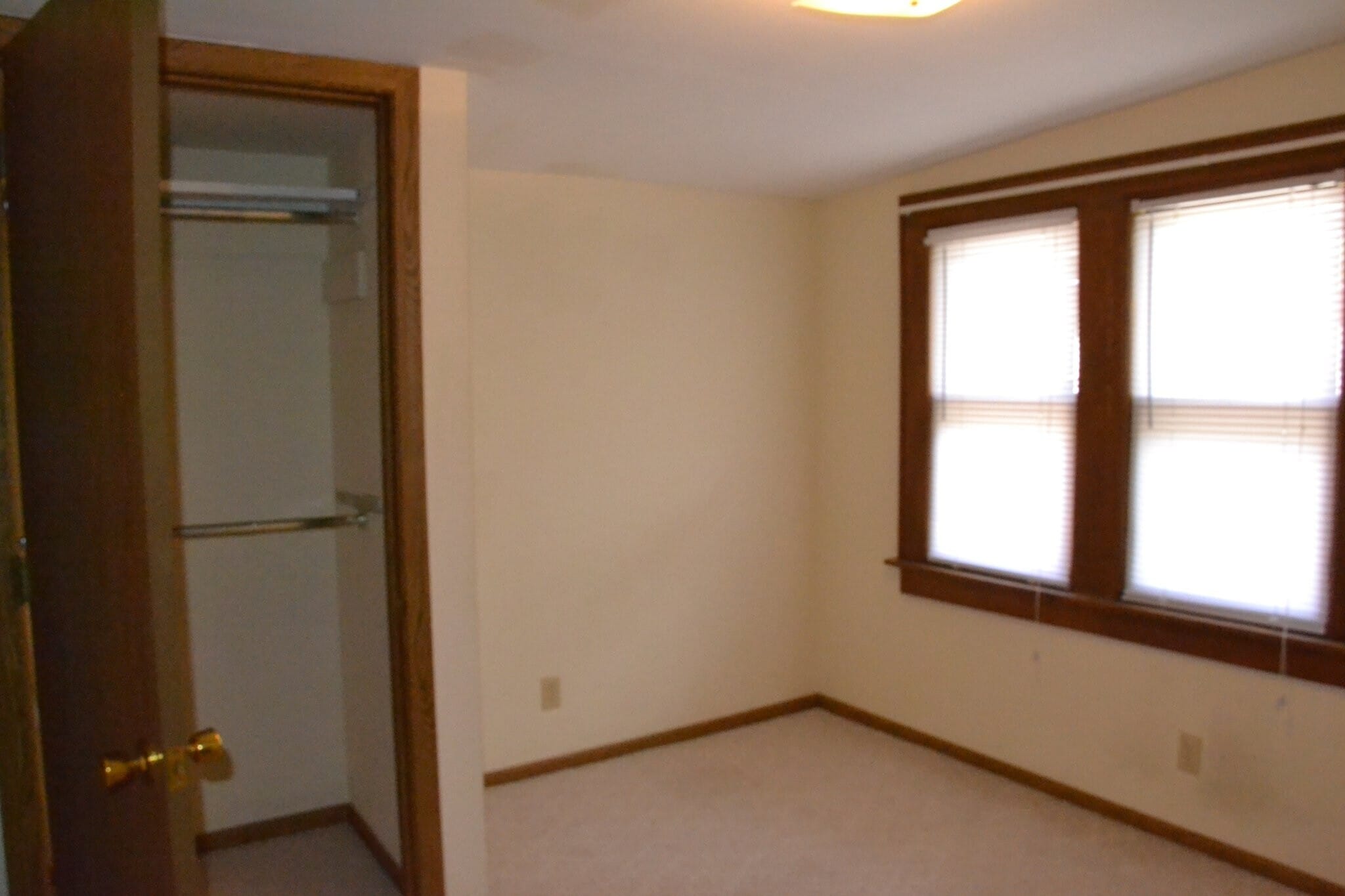 Building Photo - 402.5 Mulberry St