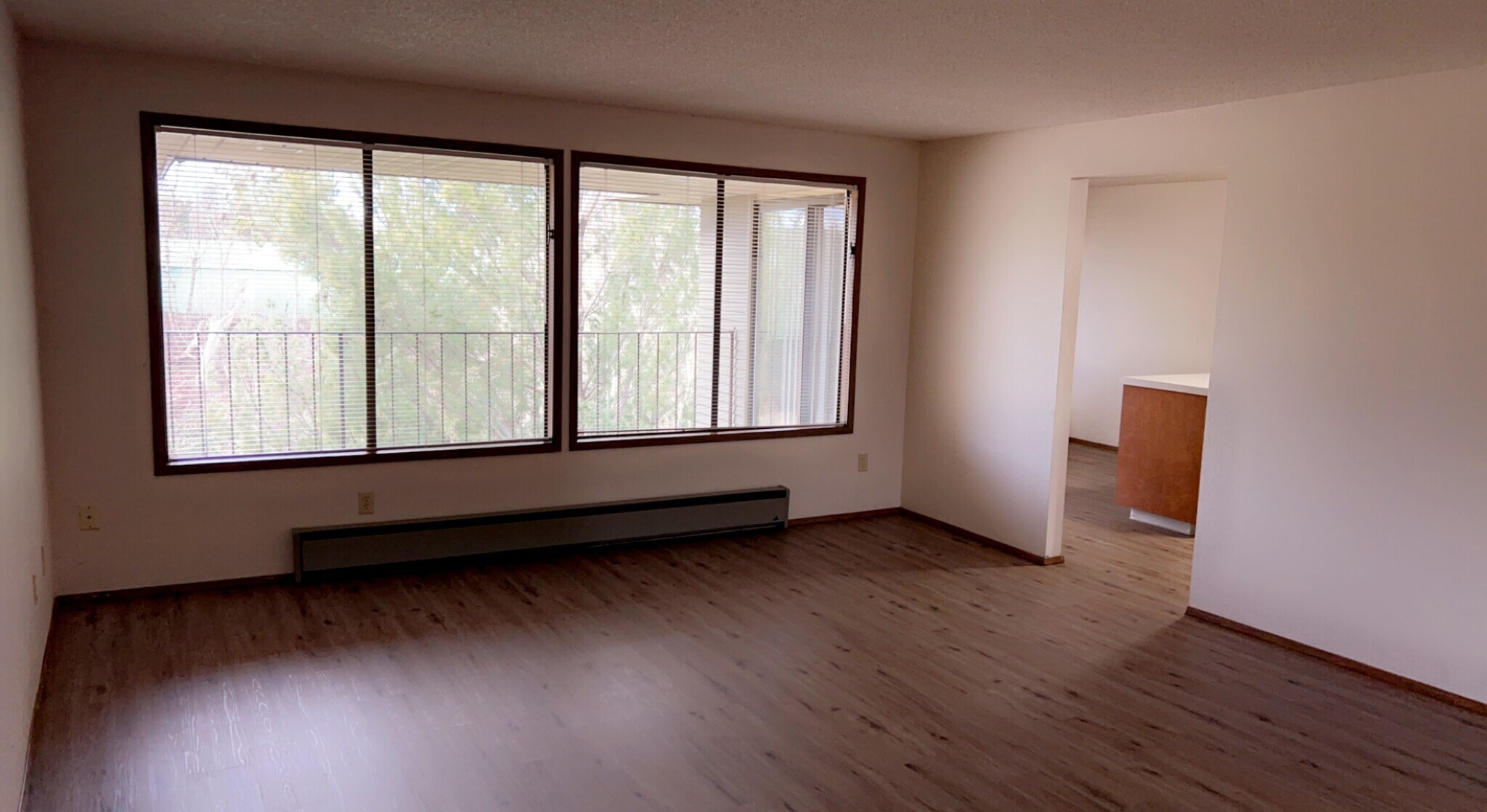 Building Photo - 107 La Villa Dr