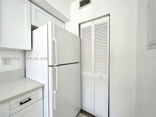 Building Photo - 444 NW 84th Terrace