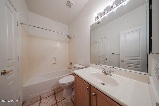 Building Photo - 2318 N Boulder Mountain