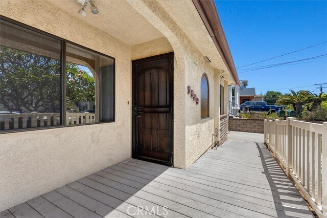 Building Photo - 1184 W 23rd St