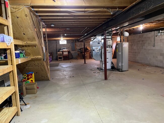 Basement - 2546 OH-60