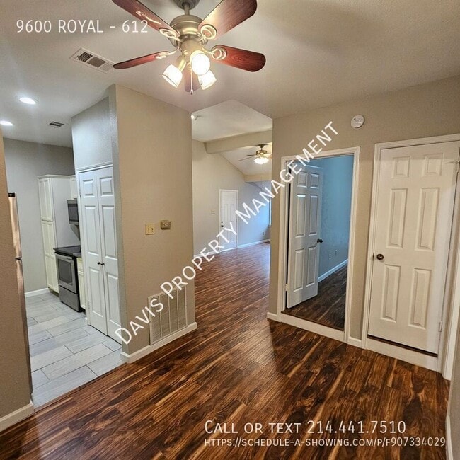 Building Photo - 9600 ROYAL-612