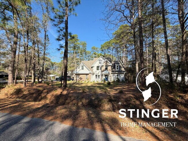 Building Photo - 30 Wade Hampton Dr