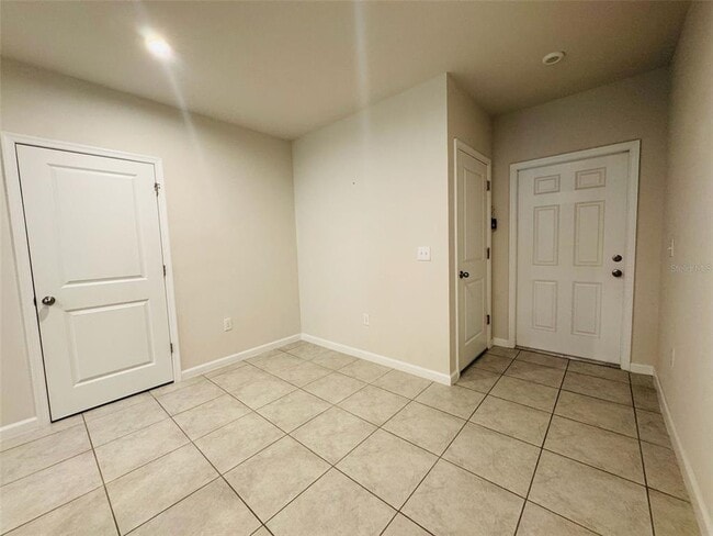 Building Photo - 222 Blueberry Ln