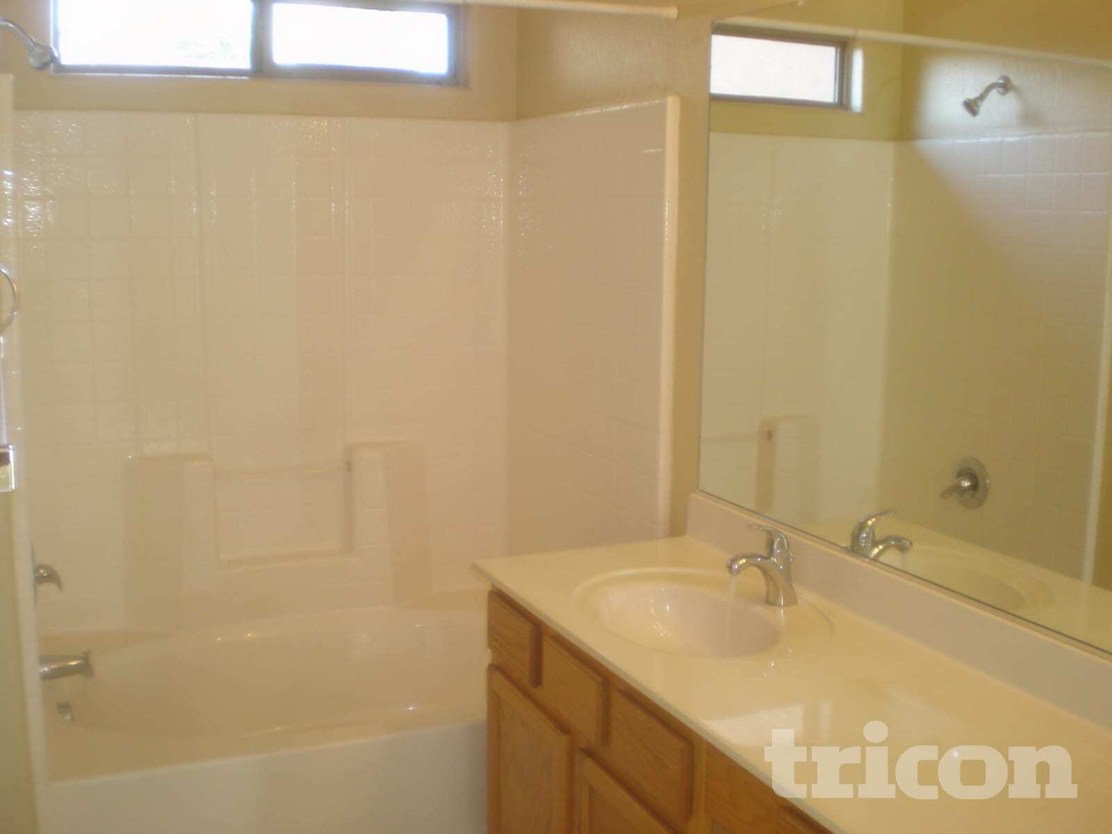 Building Photo - 11363 W Overlin Dr