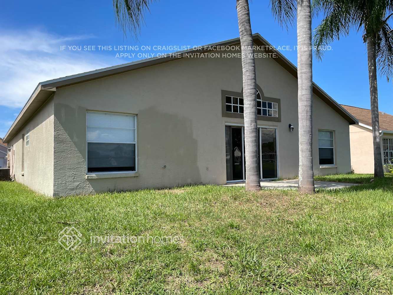 Building Photo - 7900 Hamlet Dr