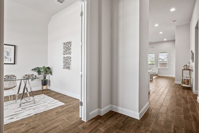 Building Photo - 2312 Gold Dust Trl