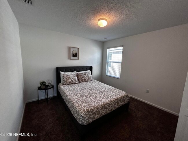 Building Photo - 12571 Russian Olive Rd