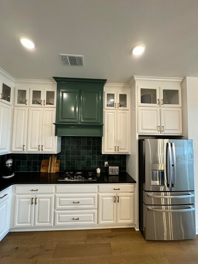Building Photo - 18013 Marea Dr