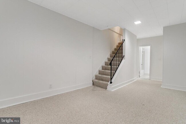 Building Photo - 3369 S Stafford St