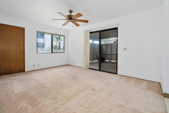 Building Photo - South Kihei 2 Bedroom / 1 Bathroom Unfurni...