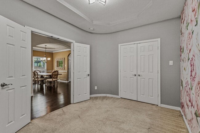 Building Photo - 14020 Sparrow Hill Dr