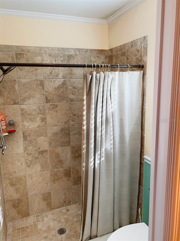 Building Photo - 323 Dolphin Pkwy