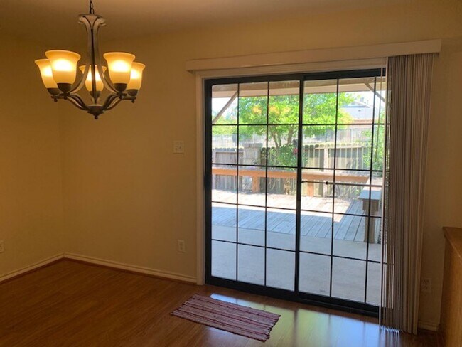 Building Photo - 1922 20th St