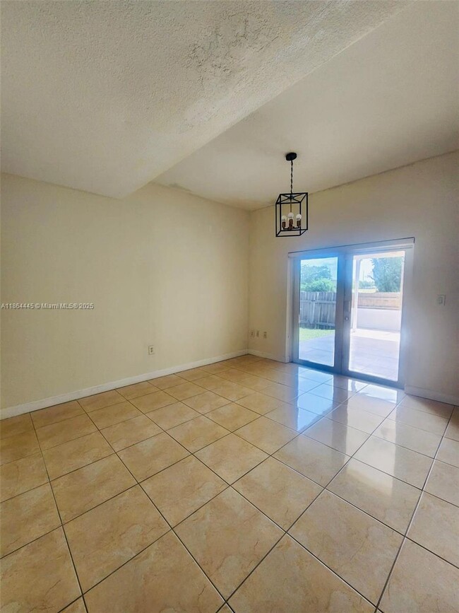 Building Photo - 18201 SW 108th Pl