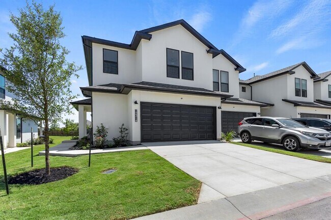 Building Photo - 12314 Maypole Bend