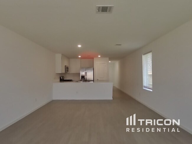 Building Photo - 3009 fantasy Terrace Dr