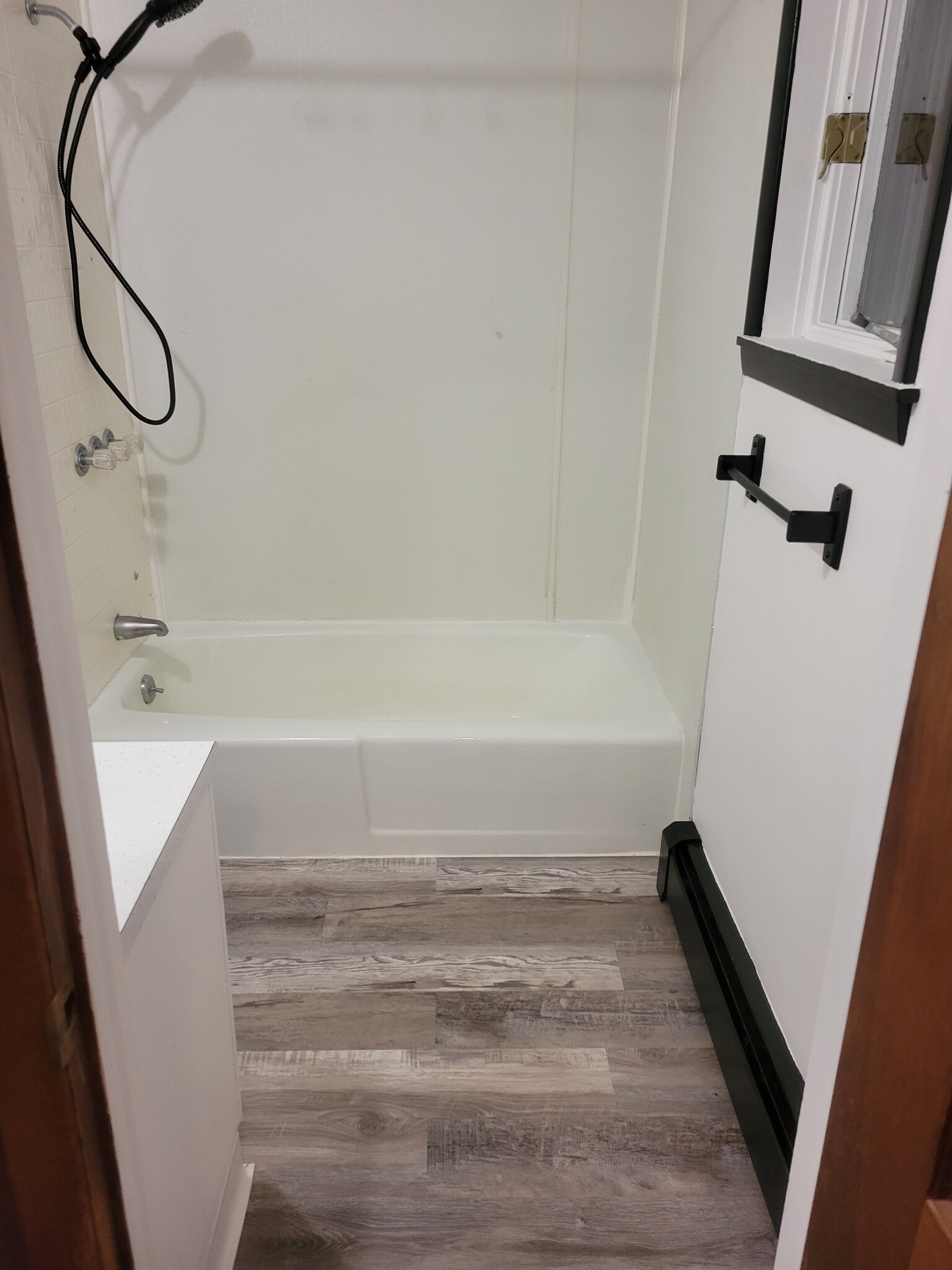 Building Photo - 314 West Ave