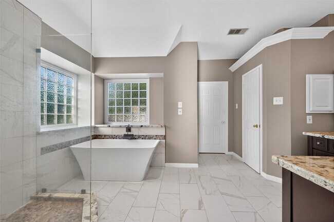 Building Photo - 1719 Park Harbor Estates Dr