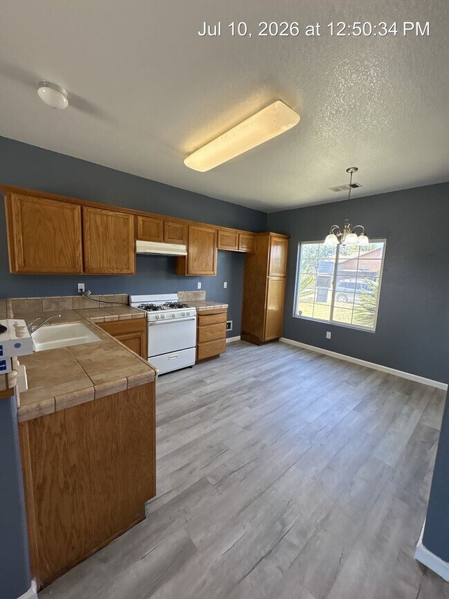 Building Photo - Lovely Home Now Available!