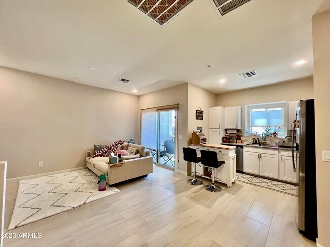 Building Photo - 2145 W Harmont Dr