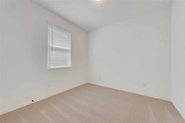 Building Photo - 2322 Myrtle Wy