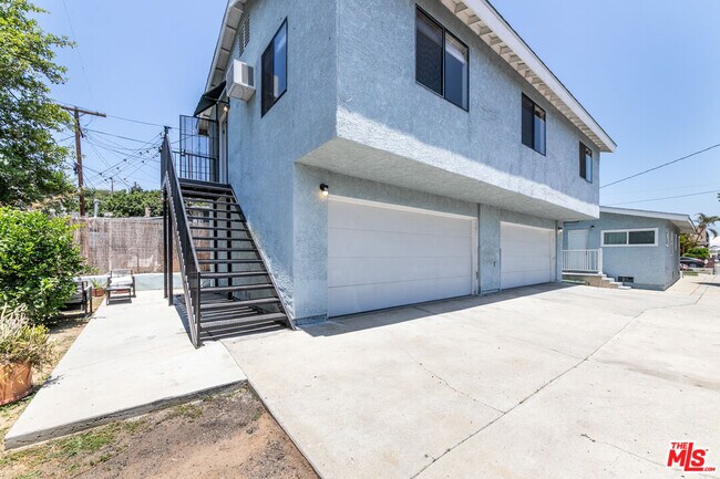 Building Photo - 441 N Ditman Ave