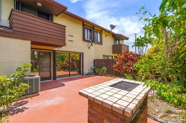 Building Photo - 7026 SW 106th Pl