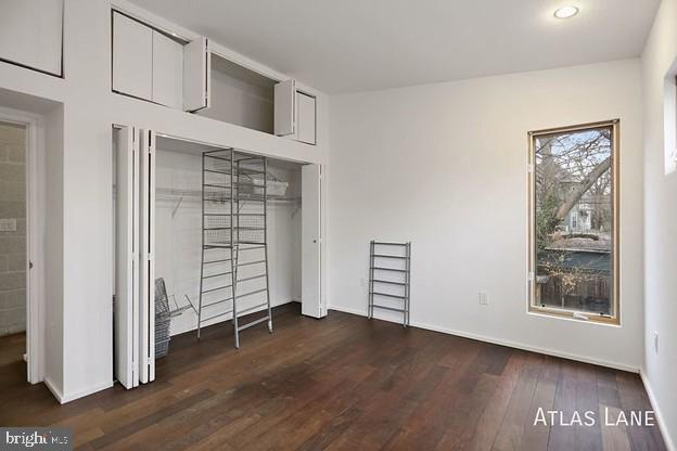Building Photo - 1250 Kearny St NE