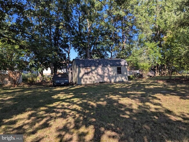 Building Photo - 6327 Willowood Ln