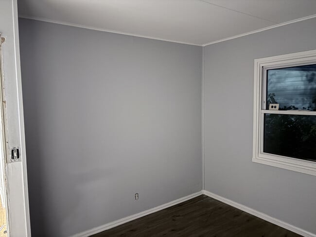 Building Photo - 1823 Overdene Ave