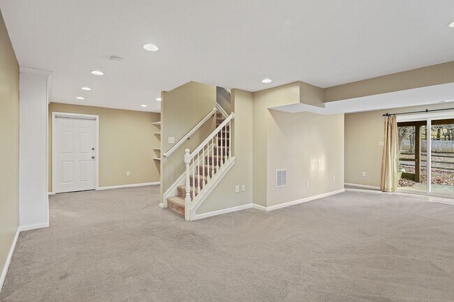 Building Photo - Germantown, MD